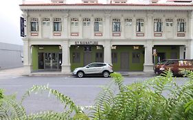 ST Signature - Dawn Jalan Besar (SG Clean, Staycation Approved)